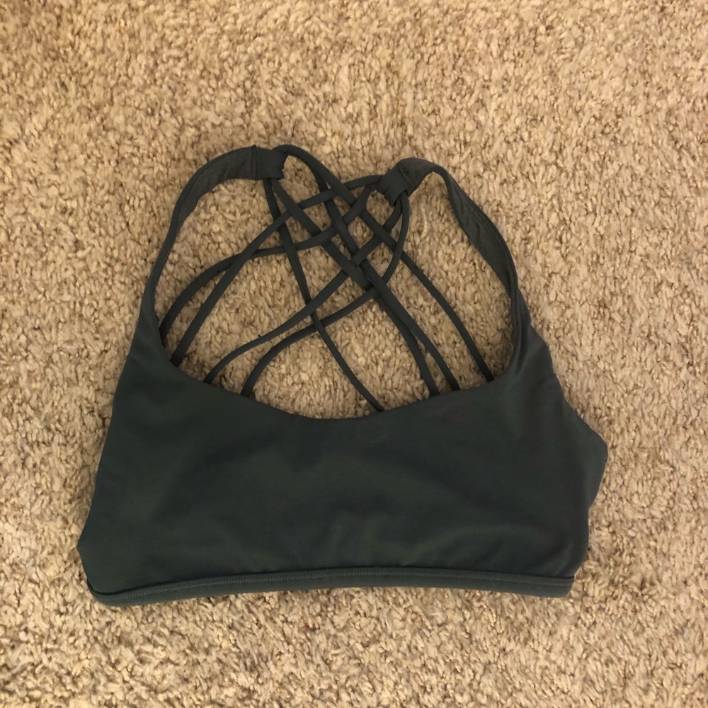 Free to be wild lululemon sports bra